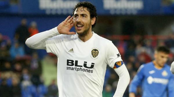 فالنسيا يصعد للمراكز الأوروبية بفوز خارج  القواعد أمام إشبيلية