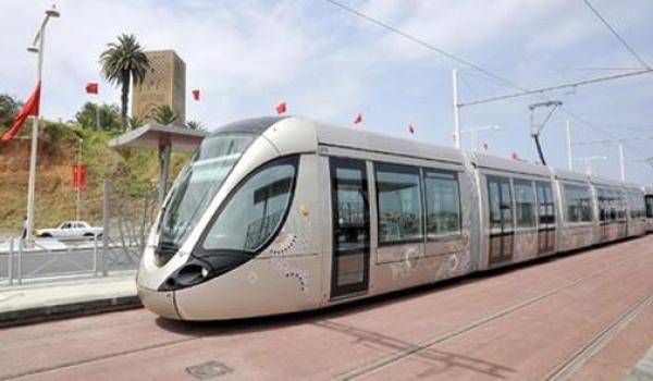 طرامواي الرباط-سلا يغير وتيرة مرور مقطوراته ونطاق ساعات العمل