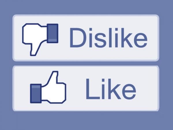 \"فيسبوك\" يفكر في إضافة زر التعبير عن عدم الإعجاب