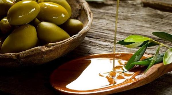 زيت الزيتون لا يناسب بشرة الرضع