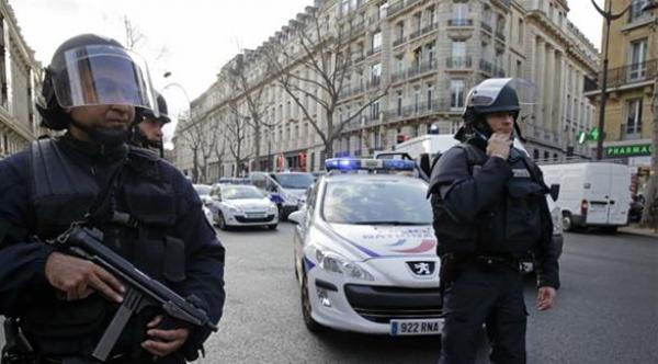 الإفراج عن اثنين من المشتبه بهم لتخطيطهم لاعتداء إرهابي بفرنسا