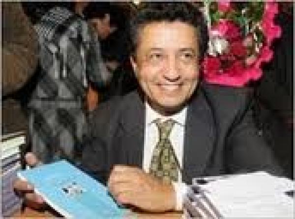 جوابا على صلاح الوديع شاعر \"البام\"