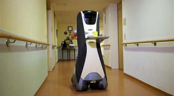 اليابان: ثورة الروبوت تدخل مجال الخدمات
