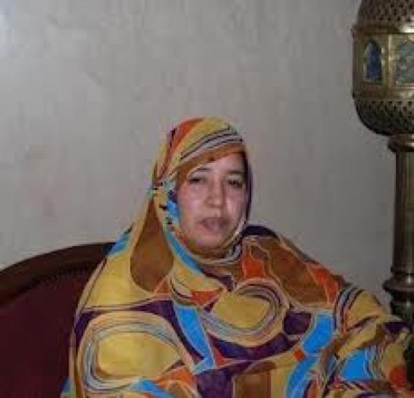 نقابات تندد بتنقيل غير قانوني لأستاذة و برلمانية سابقة