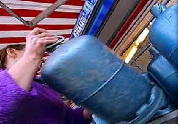 زيادات صاروخية في أثمنة قنينات الغاز بجهة فاس