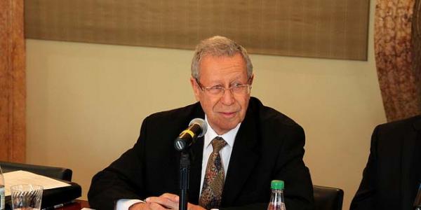 إحتجاجات وتهديدات ردا على تصريح وزير التربية الوطنية في البرلمان