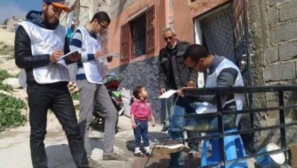 شبيبة البيجيدي تتحدى " حصاد " و تباشر مجددا عملية تسجيل المواطنين في اللوائح الانتخابية