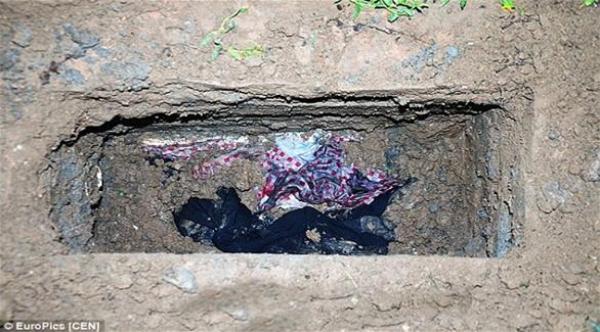 صينية تقتل حفيد جارتها "الأذكى" من حفيدها