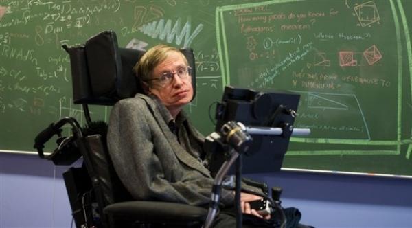 بريطانيا تدفن رماد ستيفن هوكينغ قرب قبر نيوتن