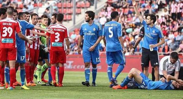 حكم يطرد طبيباً أنقذ حياة لاعب!