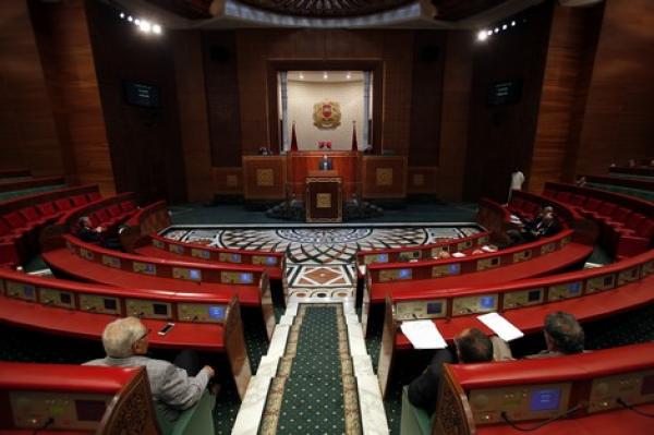 عيش نهار: مستشار مغربي يشتكي للحكومة "هزالة" تعويضات البرلمانيين