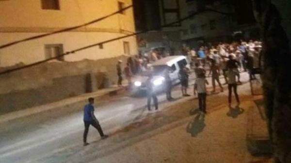 احتجاجات بالحسيمة بعد الأحكام الثقيلة في حق الزفزافي ومن معه