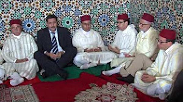 فاس.. تسليم هبات ملكية للشرفاء الأدارسة والمعوزين بمناسبة موسم مولاي إدريس الأزهر‎