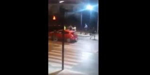 لحظة اختطاف فتاة على متن سيارة بمدينة المضيق