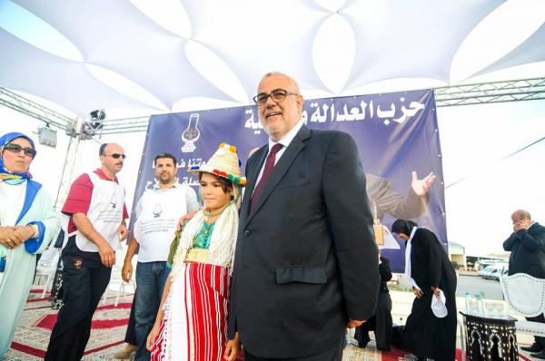 طنجة .. بنكيران يجدد دعوته للمواطنين بعدم التصويت على حزب "التراكتور" 