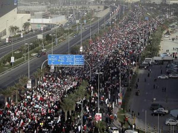 هل تفتح إصلاحات المغرب الباب أمام ملكيات دستورية عربية؟