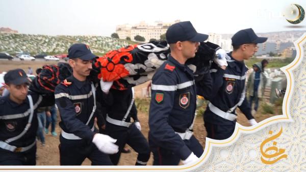 توفي في حادثة سير خطيرة.. جنازة مهيبة لعنصر الوقاية المدينة بطنجة