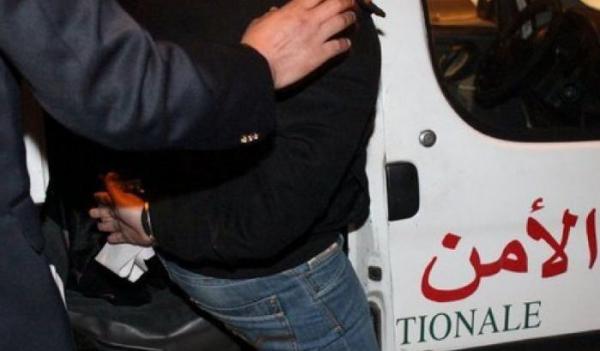 الأمن يوقف الشريك الثاني للطالب الجامعي الذي سرق وكالة لتحويل الأموال بكلميمة