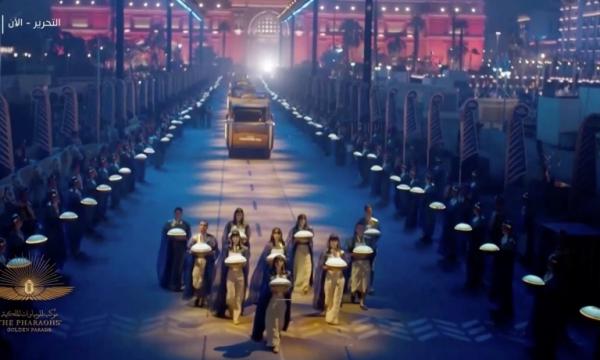 لحظة وصول موكب المومياوات الملكية إلى متحف الحضارة المصرية