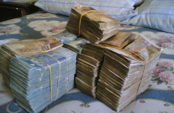 مغربي إختلس 635 مليون سنتيم و هكذا اعتُقِل بإسبانيا