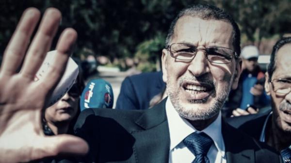 شاعلة..نقابة تعليمية تصدر بيانا ناريا ضد الحكومة بسبب قرار الابقاء على التوقيت الصيفي وتكشف أضراره (وثيقة)