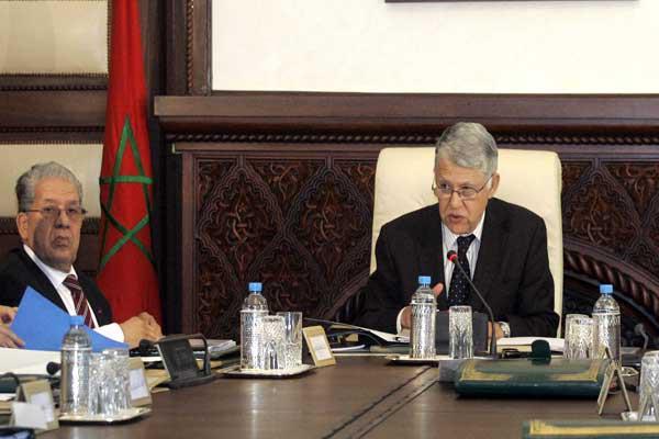 هل تتهرب الحكومة من مناقشة القانون المالي؟ 