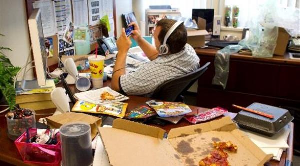  أماكن العمل التي تشجع على أسلوب الحياة الصحي يقل فيها عدد العاملين الشباب الذين يعانون من السمنة (أرشيفية) 