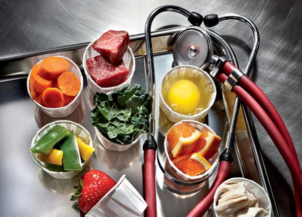 أفضل 10 أطعمة تعزز نمو العضلات