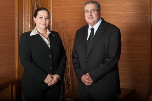 بنصالح تمد يدها إلى الأموي وموخاريق بحثا عن الهدنة