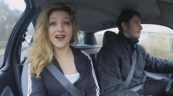 فيديو الفتاة التي اتهمت المجرد بالاعتداء الجنسي