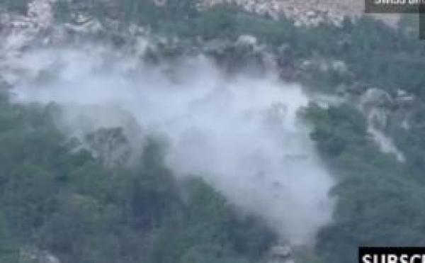 مشهد نادر لانهيار جبال الألب