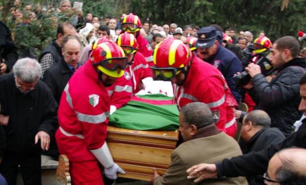 صحيفة جزائرية: والي عنابة تُوفي جرَّاء مُضاعفات شُعوره بـ "الحكرة" بعد صفعِ إبن وزير الدفاع له أمام الملأ