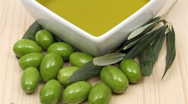 دراسة: زيت الزيتون يحمي من هشاشة العظام