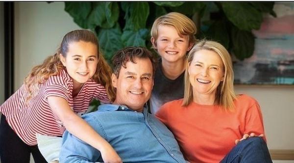 تقرير في محطة إذاعية يتسبب في إنقاذ حياة نجم إذاعي