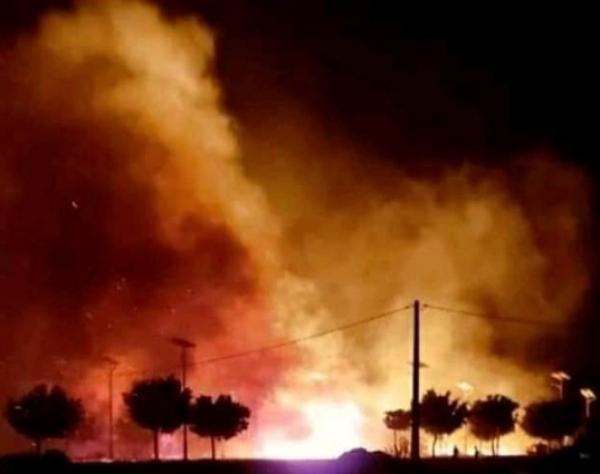 الله يستر...النيران المشتعلة بالجارة الجزائر تصل "السعيدية" و الوقاية المدنية المغربية تتحرك بسرعة