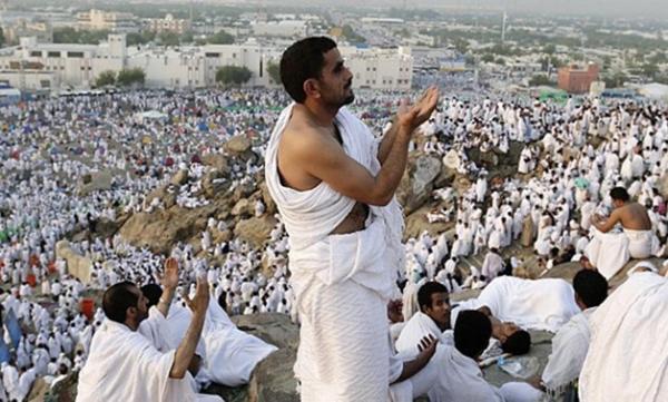 السعودية تحذر الحجاج من عقوبات ثقيلة إن خالفوا هذا الشرط