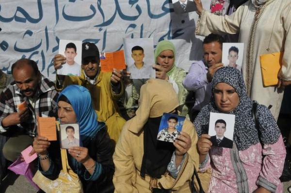 جانب من احتجاج ذوي معتقلي " كلاستكو الخميس الأسود" في وقت سابق