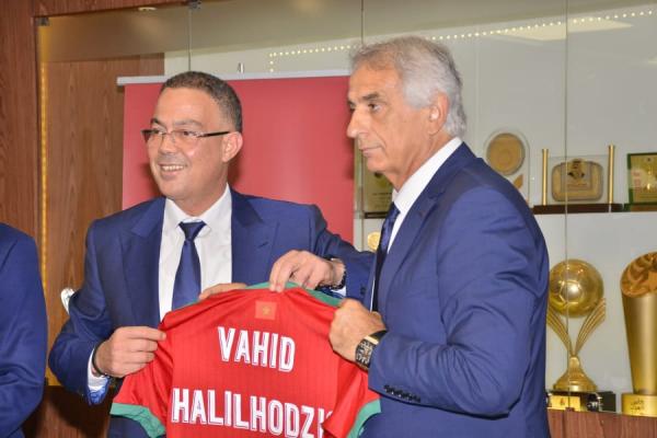 لقجع يخرج عن صمته ويطمئن المغاربة "لن ندفع أي شرط جزائي في حال فسخنا عقد خليلوزيتش"