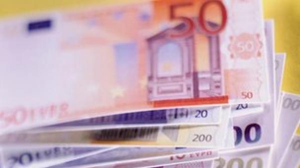 السماء تمطر "أموالا" في بلدة بلجيكية