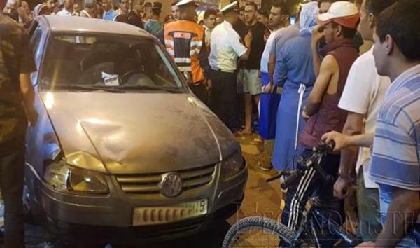 مرة أخرى بفاس .. سائقة مجنونة تقتحم مقهى وتصيب خمسة أشخاص