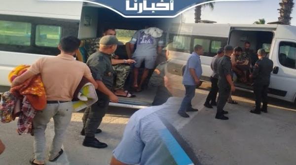 السلطات المحلية بعمالة المضيق الفنيدق تشن حملة على المشردين وصحاب الصيكان والكاشات