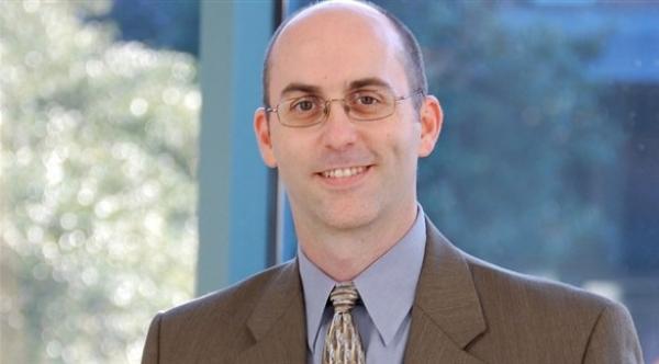 إقالة مسؤول أمريكي أنفق 52 ألف دولار على عشاء