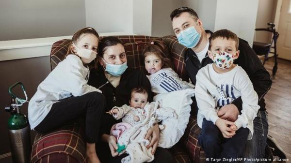 أنجبت صغيرتها في غيبوبة.. وتعرفت عليها بعد 3 أشهر