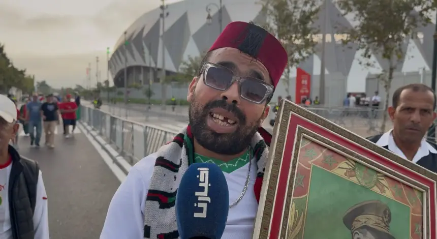 مغربي يرد على الجزائريين: المغفور له محمد الخامس كان رئيسًا شرفيًا لجبهة التحرير الجزائرية