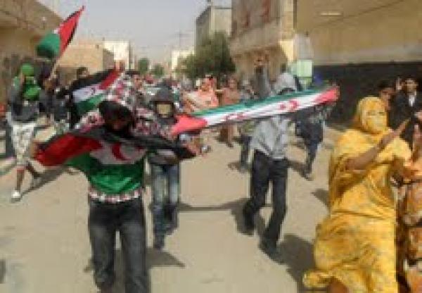 الأمن يتدخل لإجهاض محاولات الانفصاليين لاحتلال الطريق العمومي بالعيون