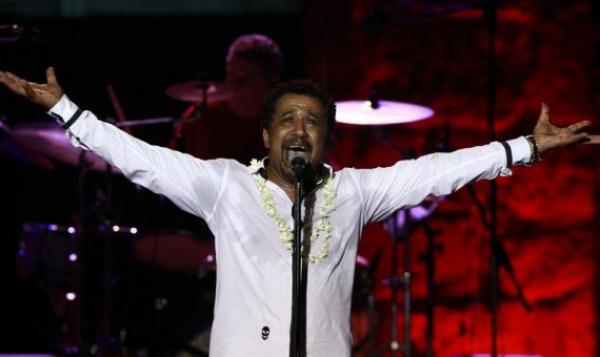 صديق مقرب من الفنان الجزائري الشاب "خالد" ينفي خبر وفاته في حادثة سير