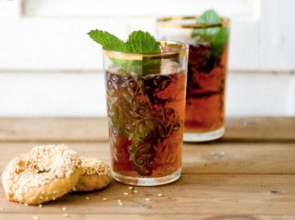 تجنب الشاي بعد الطعام