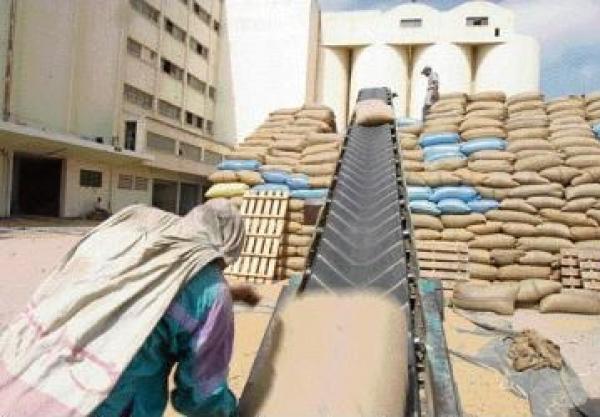 بنكيران يخبركم بأنه قريبا سيرفع الدعم عن الدقيق اللين