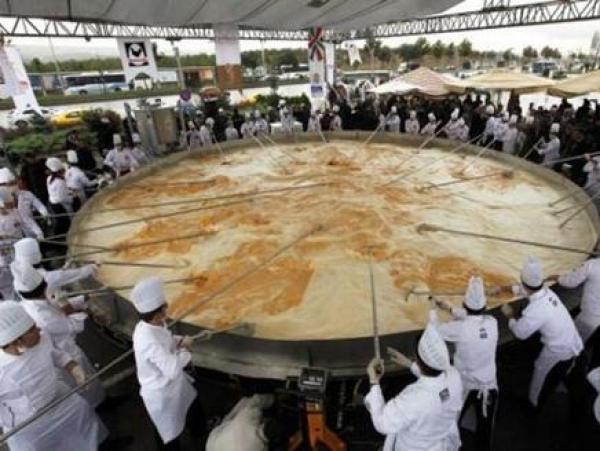 مراكش تستعد لأكبر وجبة بيض مقلي في العالم العربي