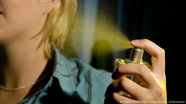 حيل لرائحة عطر تدوم طويلا!